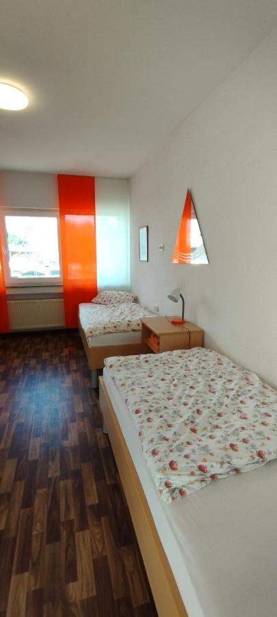 Aparthotel Gaststaette Zur Tribuene Pfungstadt Exteriér fotografie